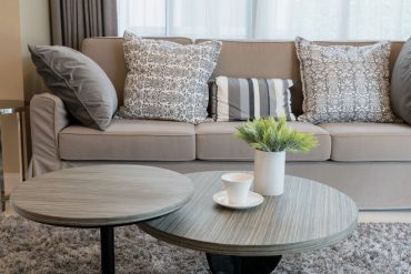 Combien coûte la rénovation d’un canapé ?