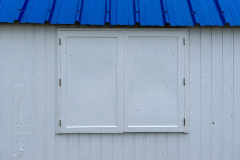Abri de jardin tôle