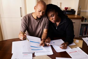 Budget familial : le parrainage en réflexe, sans y passer ses soirées