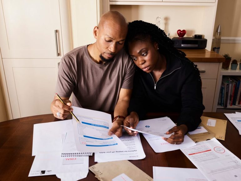 Budget familial : le parrainage en réflexe, sans y passer ses soirées
